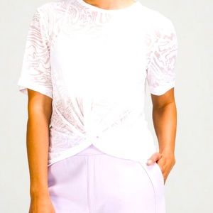 BLACK lululemon shirt